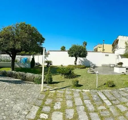 Olympus Vesuvio בית נופש *